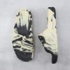 Adidas Adilette - Cream & Black