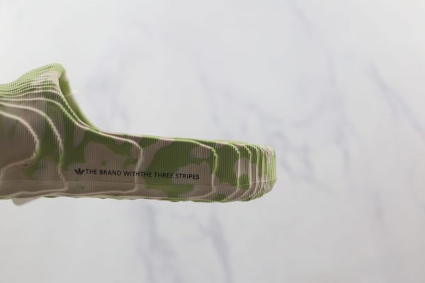 Adidas Adilette - Cream & Green