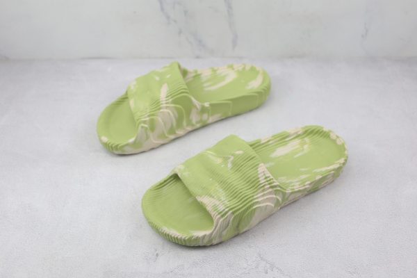 Adidas Adilette - Cream & Green