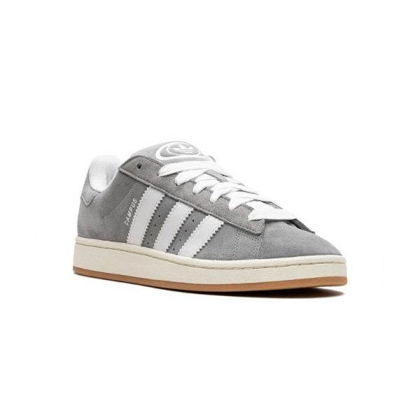 xr:d:DAFmkUkWp4Q:363,j:9165239593515724420,t:24010317 Adidas Campus 00s Grey