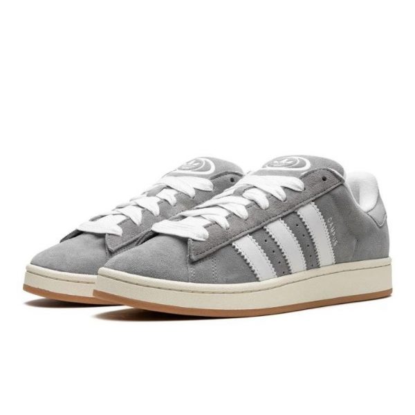 xr:d:DAFmkUkWp4Q:363,j:9165239593515724420,t:24010317 Adidas Campus 00s Grey