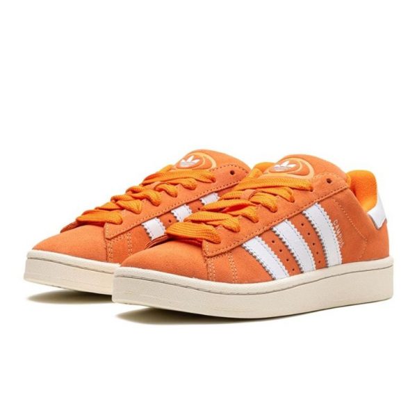 xr:d:DAFmkUkWp4Q:365,j:3062862095137293089,t:24010317 Adidas Campus 00s Orange