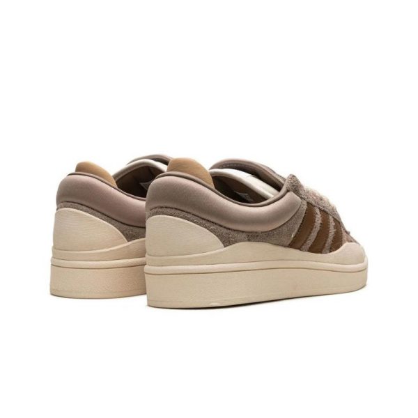 xr:d:DAFmkUkWp4Q:383,j:2828674921494703917,t:24010318 Adidas Campus x Bad Bunny 00s Brown