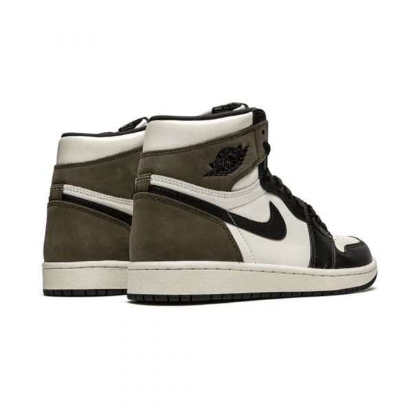 air-jordan-1-dark-mocha-2.jpg Air Jordan 1- Dark Mocha