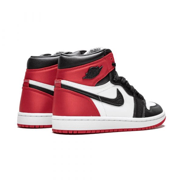 air-jordan-1-high-satin-3.jpg Air Jordan 1- High Satin
