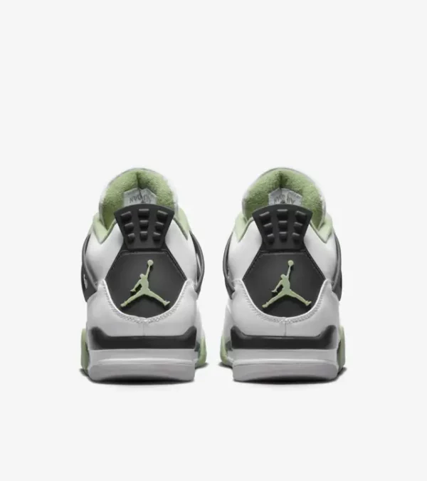 air-jordan-4-oil-green-2.webp Air Jordan 4- Oil Green