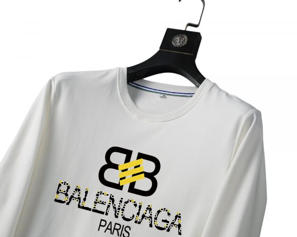 balenciaga-crewneck-sweatshirt-30.jpg Balenciaga Crewneck Sweatshirt
