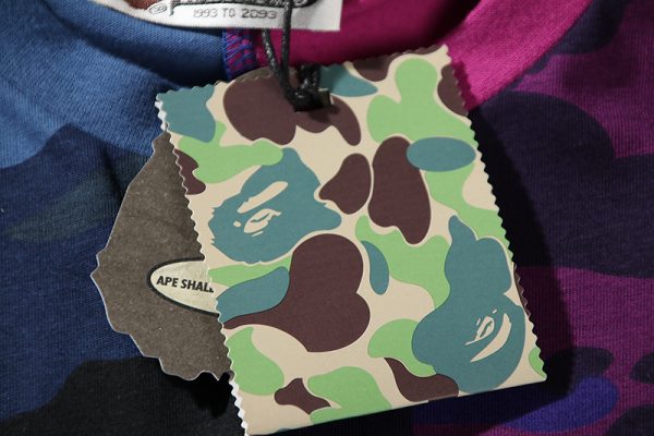 camis-bape-2-29.jpeg Bape T-Shirt Camouflage