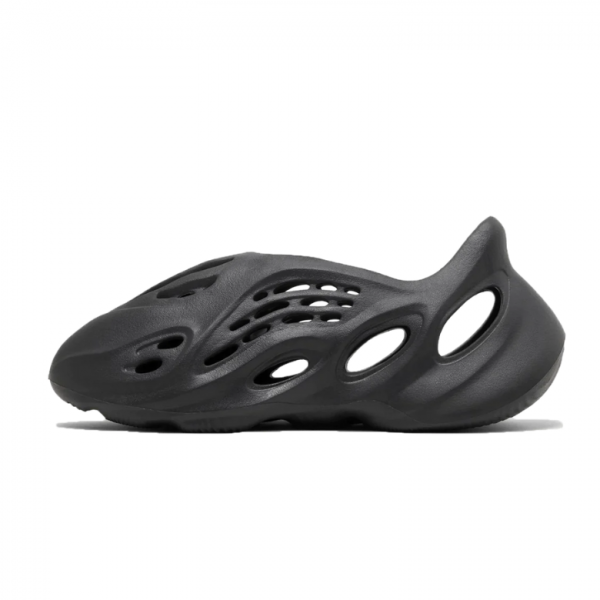 foam-runner-black-1.png Yeezy Foam Runner - Black