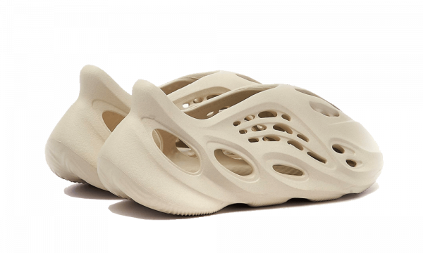 foam-runner-cream-4.png Yeezy Foam Runner - Cream