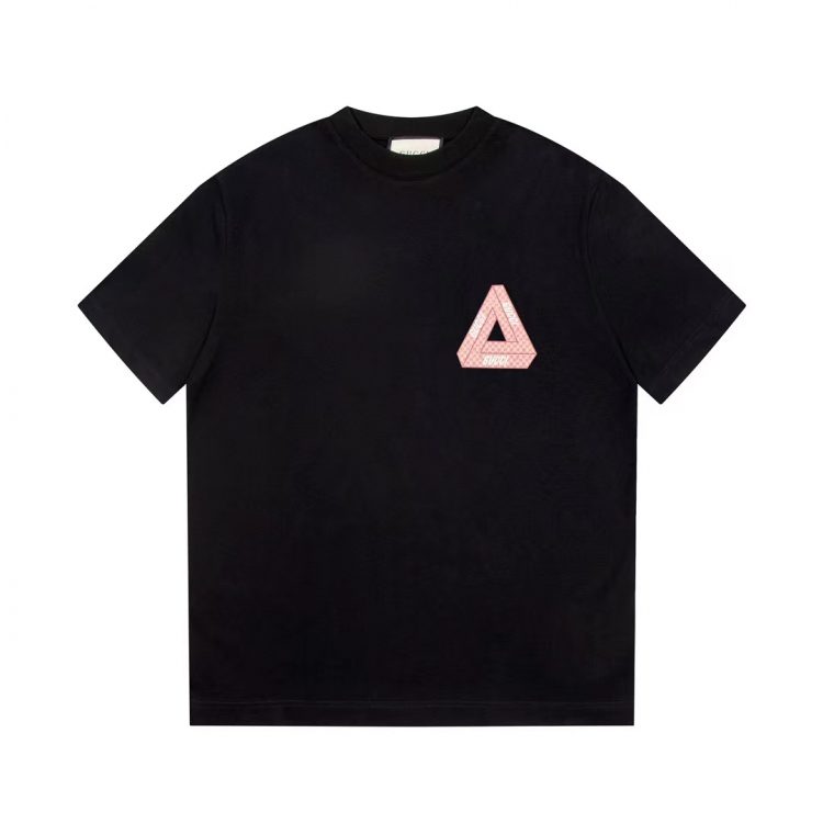 guchitshirtt2-11.jpeg Gucci x Palace T-Shirt