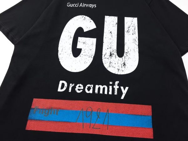 guchitshirtt2-2.jpeg Gucci Dreamify T-Shirt