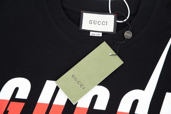 guchitshirtt2-48.jpeg Gucci T-Shirt