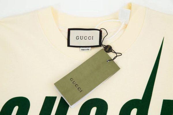 Gucci T-Shirt
