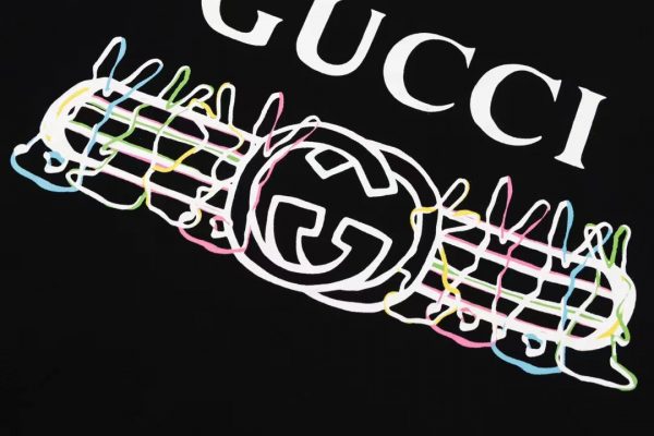 guchitshirtt2-9.jpeg Gucci T-Shirt