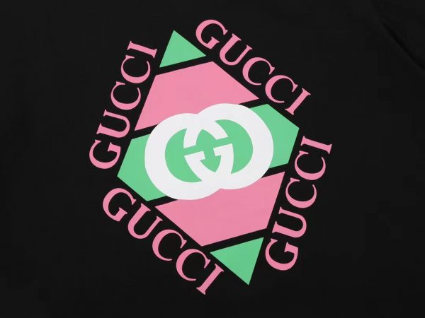 guchitshirtt2-91.jpeg Gucci T-Shirt