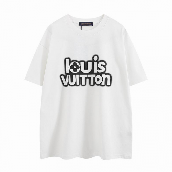 Louis Vuitton- Basic Logo