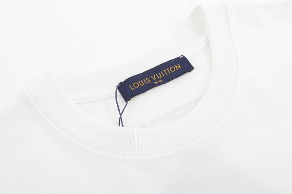 louis-vuitton-bunny-3.png Louis Vuitton- Bunny