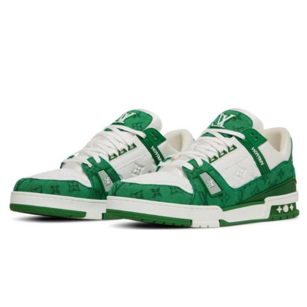 xr:d:DAFmkUkWp4Q:408,j:5437385328036747227,t:24010621 LV Trainer - Green