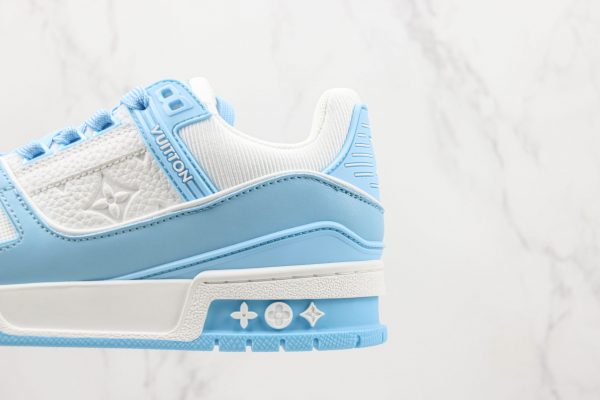 LV Trainer Sneaker Low- Light Blue