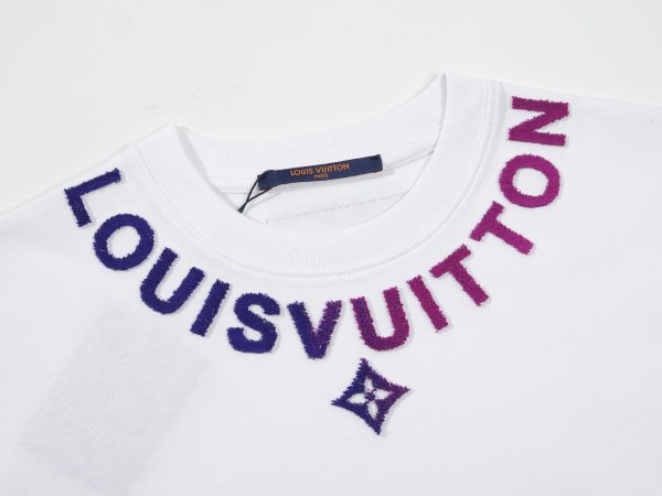 lvthisrt1-23.jpeg Louis Vuitton T-Shirt
