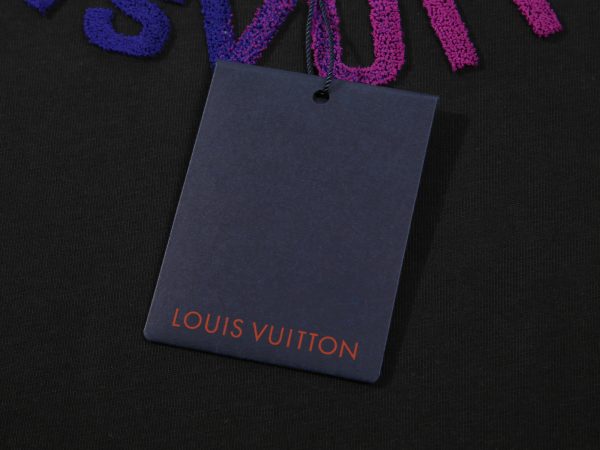 lvthisrt1-28.jpeg Louis Vuitton T-Shirt