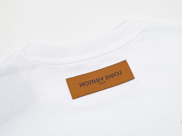 lvthisrt1-4.jpeg Louis Vuitton T-Shirt