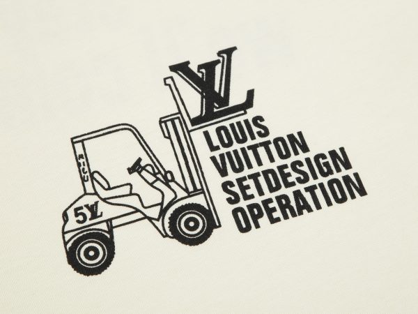 lvthisrt1-48.jpeg Louis Vuitton T-Shirt