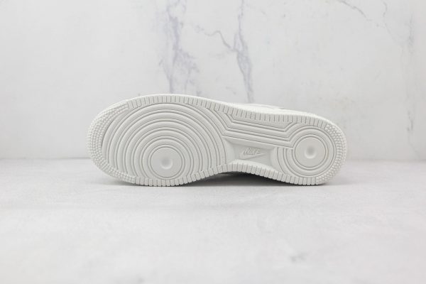 Nike Air Force 1 x Louis Vuitton- White