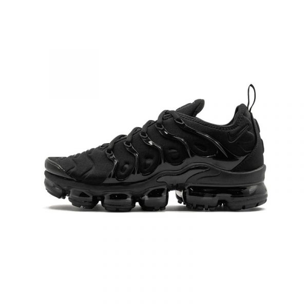 nike-air-vapormax-plus-black-dark-grey.jpg Nike Air Vapormax Plus- Black Dark Grey