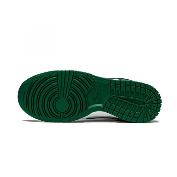 nike-dunk-low-michigan-state-1.jpg Nike Dunk Low- Michigan State