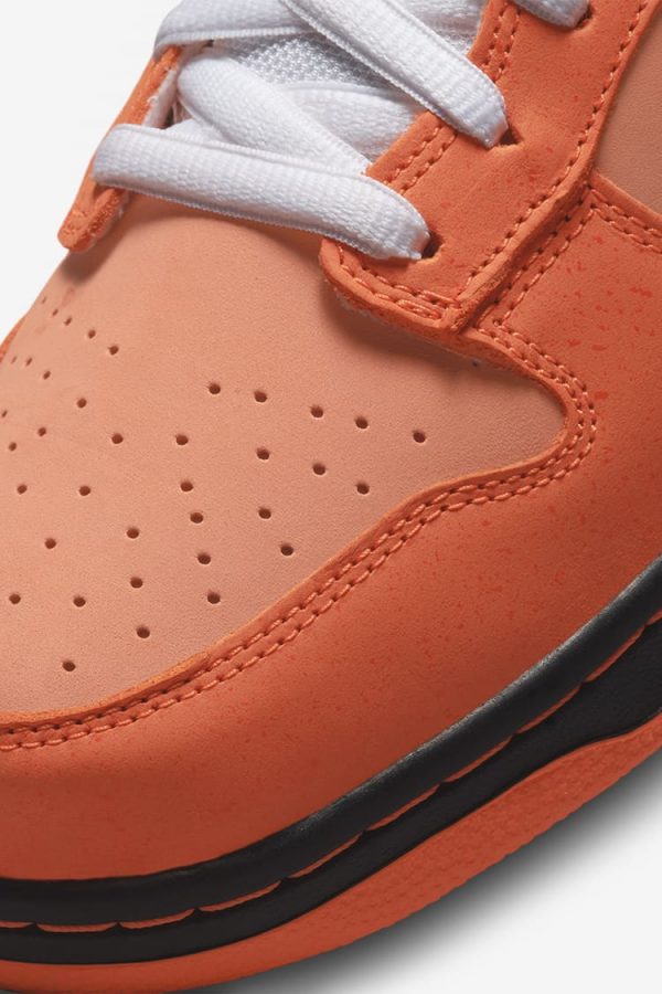 nike-dunk-low-x-fakeconcepts-orange-lobster-1.jpg Nike Dunk Low x FakeConcepts- ''Orange Lobster''