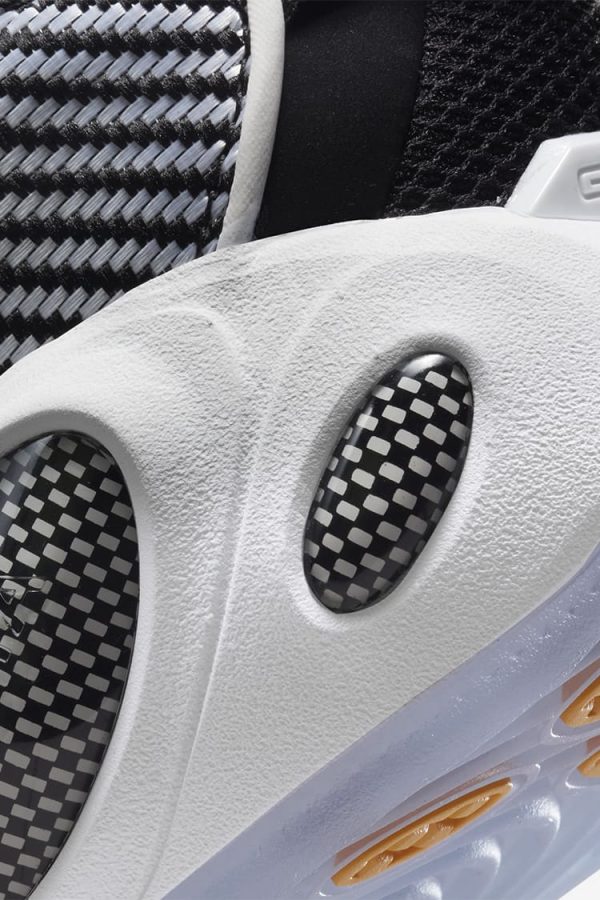 nike-nocta-glide-black-white.jpg Nike Nocta Glide Black White