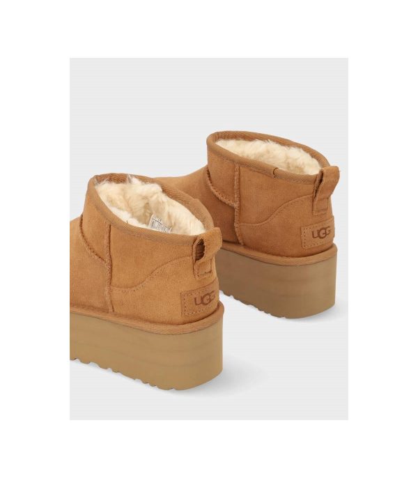 UGG - Classic