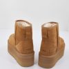 UGG - Classic platform