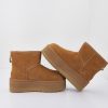 UGG - Classic platform