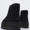 UGG - Classic platform black