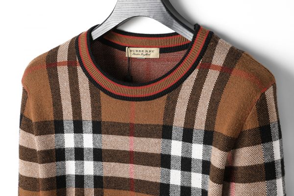 Burberry Stripes - Sweater